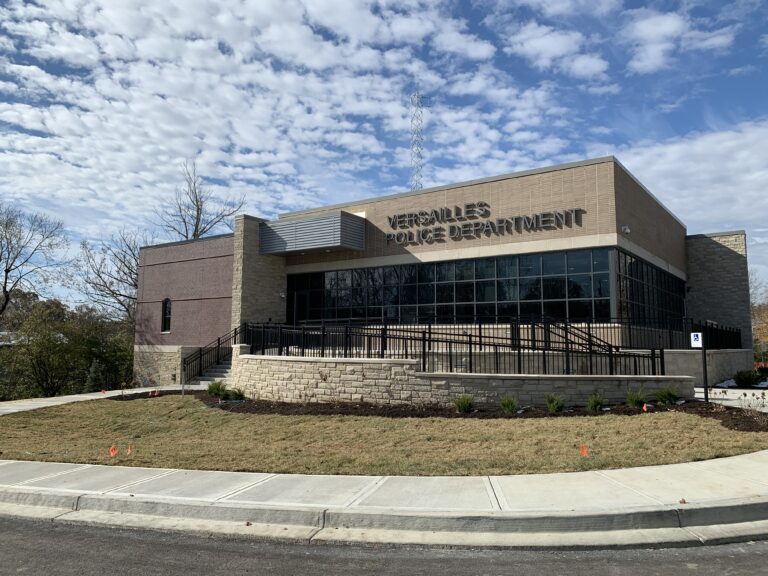 CityOfVersailles_PoliceDepartment_1