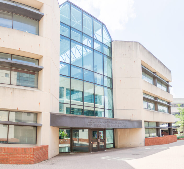 UK_Combs Cancer Research Building_1